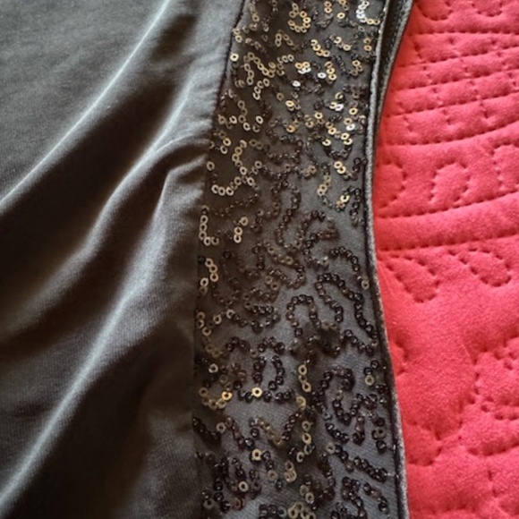 Fredricks black dress, sequins in excellent condition, small - Picture 13 of 14